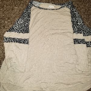 Plus size Maurices Cheetah print Shirt.